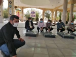 غبار روبی قبور مطهر شهداء شهرستان بروجن توسط کارکنان مرکز به مناسبت بزرگداشت هفته دفاع مقدس 3