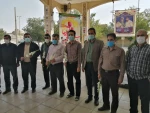 غبار روبی قبور مطهر شهداء شهرستان بروجن توسط کارکنان مرکز به مناسبت بزرگداشت هفته دفاع مقدس 5