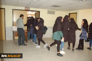 جلسه آشنایی با دانشجویان دختر آموزشکده فنی بروجن 8